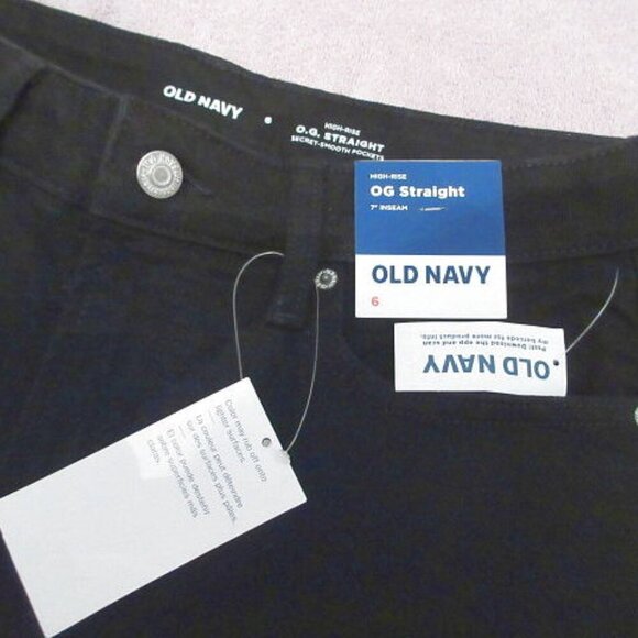 Old Navy Jean Shorts Womens Size 6 Black Denim Smoothing OG Straight Long NWT - Picture 3 of 10